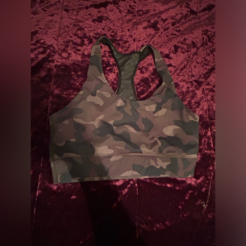 Icy Zone Sports Bra Camo Size Large